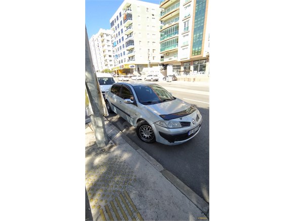 sahibinden renault megane 1 5 dci authentique 2006 model izmir 895 000 km 18985022 arabam com