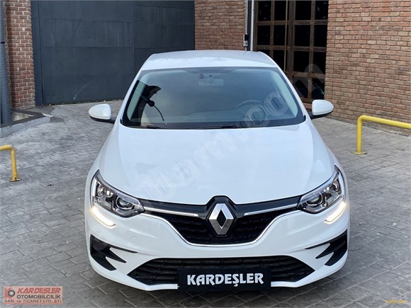 galeriden renault megane 1 3 tce joy 2021 model istanbul 0 km beyaz 18991844 arabam com