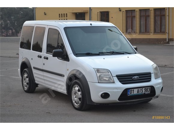 galeriden ford tourneo connect 1 8 tdci deluxe 2013 model gaziantep 250 000 km beyaz 18998143 arabam com