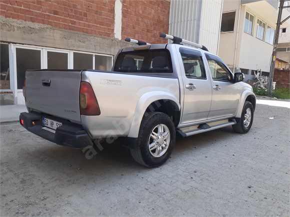 sahibinden isuzu d max 2 5 4x2 limited 2012 model rize 279 000 km gri gumus 19002136 arabam com