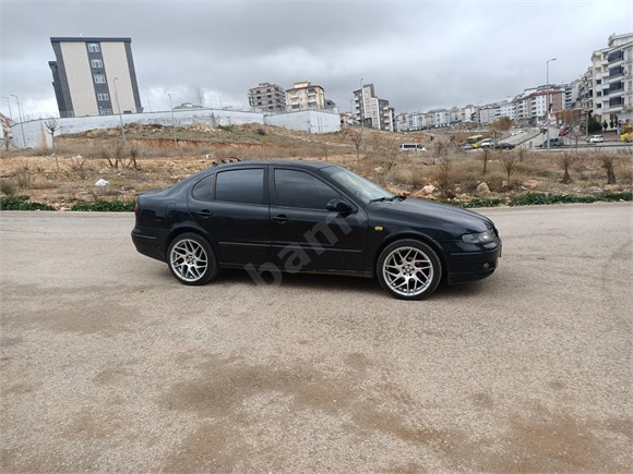 galeriden seat toledo 1 6 stella 2005 model gaziantep 244 465 km siyah 19015016 arabam com