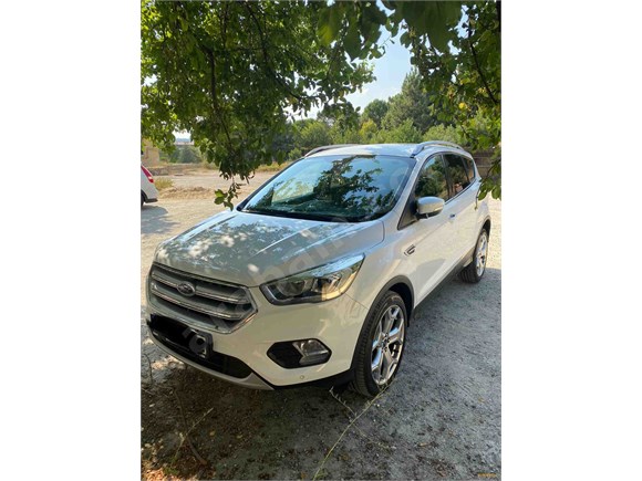 sahibinden ford kuga 1 5 tdci titanium 2019 model tekirdag 30 000 km 19019450 arabam com