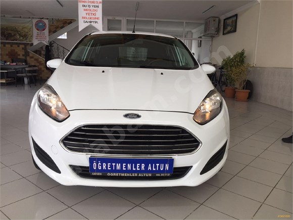 galeriden ford fiesta 1 25 trend x 2016 model kayseri 53 500 km beyaz 19021695 arabam com