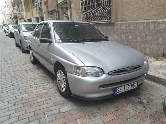 sahibinden ford escort 1 6 ghia 1999 model izmir 156 000 km gri 19022992 arabam com sahibinden ford escort 1 6 ghia 1999 model izmir 156 000 km gri 19022992 arabam com