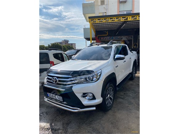 sahibinden toyota hilux 2 4 d 4d 4x4 adventure 2017 model mersin 52 000 km 19025391 arabam com