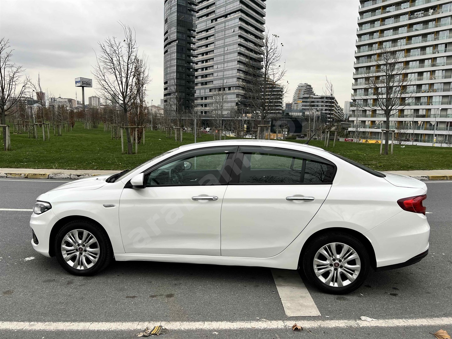 galeriden fiat egea 1 3 multijet urban 2017 model istanbul 442 000 km beyaz 19035586 arabam com