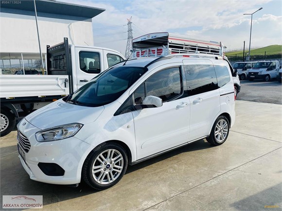 galeriden ford tourneo courier 1 5 tdci titanium plus 2019 model denizli 59 000 km beyaz 19035673 arabam com