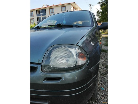 sahibinden renault clio 1 4 rna 2001 model duzce 300 099 km 19036778 arabam com sahibinden renault clio 1 4 rna 2001 model duzce 300 099 km 19036778 arabam com