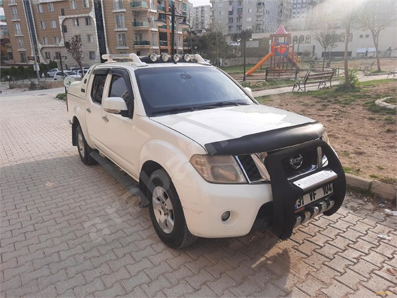 sahibinden nissan navara 2 5 d 4x2 se 2010 model hatay 220 000 km 19041721 arabam com