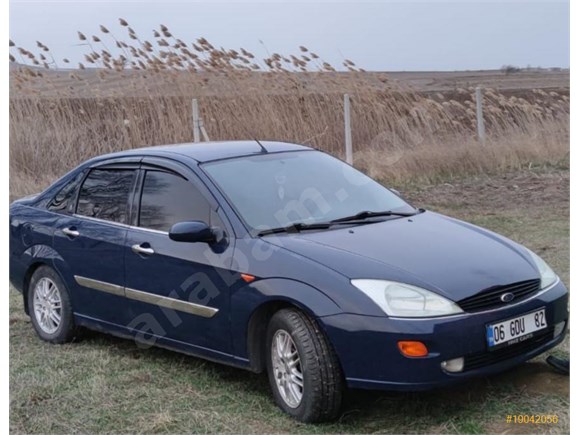 sahibinden ford focus 1 6 ghia 2001 model eskisehir 239 000 km 19042056 arabam com