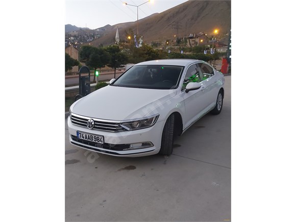 Sahibinden Volkswagen Passat 1.6 TDi BlueMotion Trendline 2015 Model