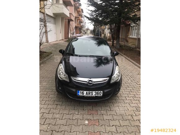 ORJİNAL DEĞİŞENSİZ  2013 Opel Corsa 1.3 CDTI Active (En dolu paket)