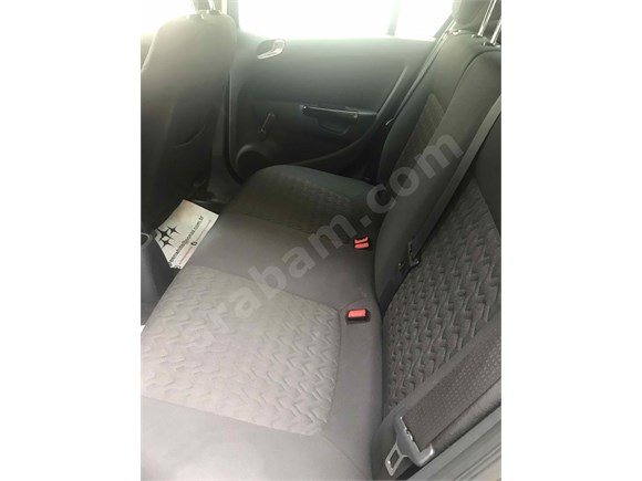 ORJİNAL DEĞİŞENSİZ  2013 Opel Corsa 1.3 CDTI Active (En dolu paket)