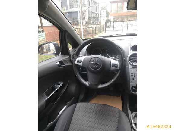 ORJİNAL DEĞİŞENSİZ  2013 Opel Corsa 1.3 CDTI Active (En dolu paket)