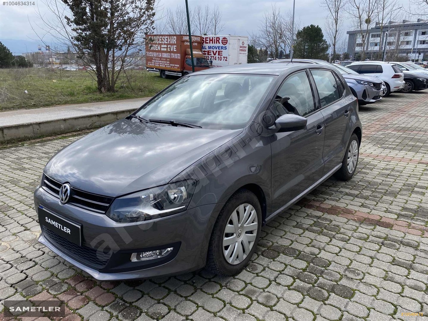 volkswagen polo grey