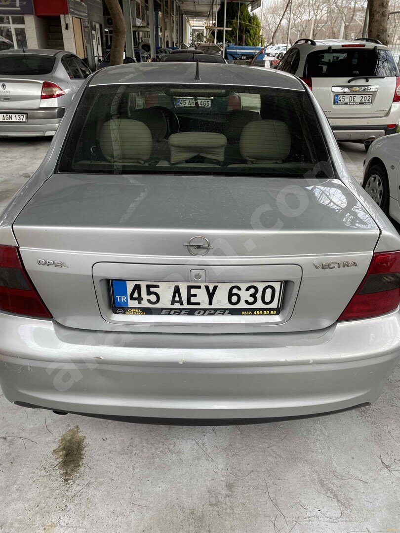 Galeriden Opel Vectra 2.0 DTI Comfort 2000 Model Manisa 4