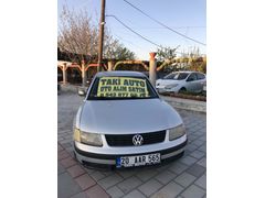 Galeriden Volkswagen Passat 1.9 TDi Comfortline 2000 Model Denizli