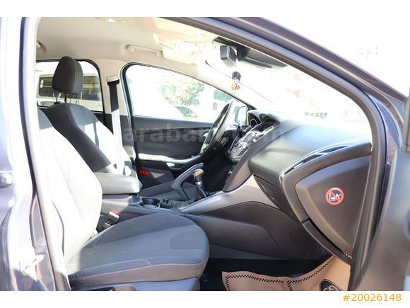 Degişensiz Ford Focus 1.6 Ti-VCT Titanium 2011 Model