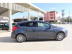 Degişensiz Ford Focus 1.6 Ti-VCT Titanium 2011 Model