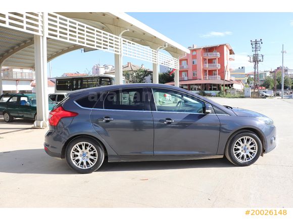 Degişensiz Ford Focus 1.6 Ti-VCT Titanium 2011 Model