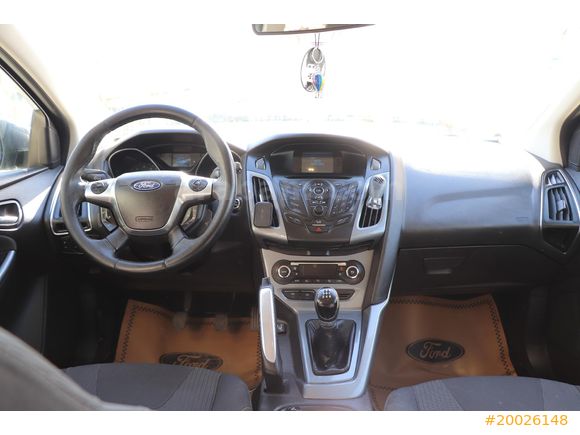 Degişensiz Ford Focus 1.6 Ti-VCT Titanium 2011 Model