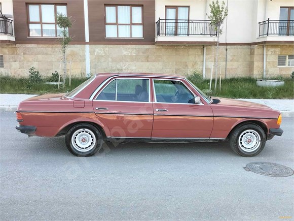 UZMAN AUTO DAN 1977 MODEL E 230 BENZİN LPG 