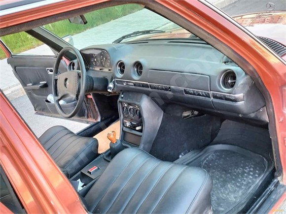 UZMAN AUTO DAN 1977 MODEL E 230 BENZİN LPG 
