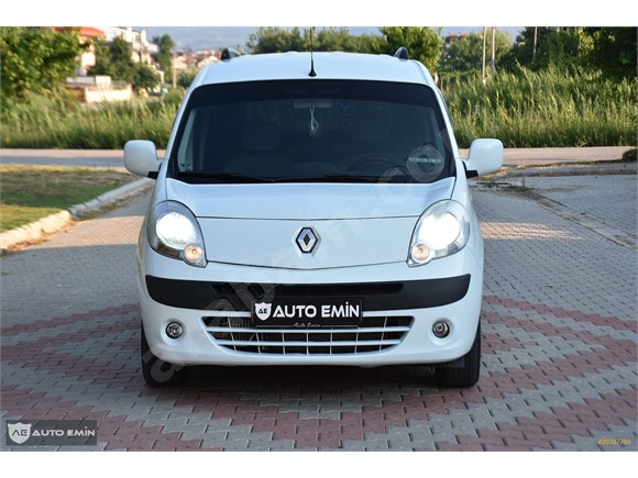 AUTO EMİN'DEN 2012 RENAULT KANGOO MULTİX 1.5 DCI EXTREME