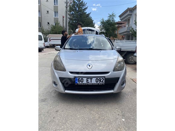 Sahibinden ACİLLLLL TAKAS OLUR Renault Clio 1.2 Grandtour Extreme 2011 Model