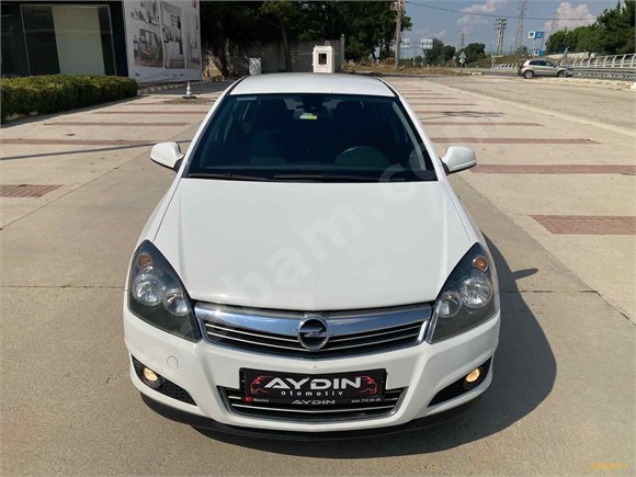 AYDIN OTOMOTİV DEN 2011 OPEL ASTRA 1.3 CDTİ ESSENTİA KONFOR