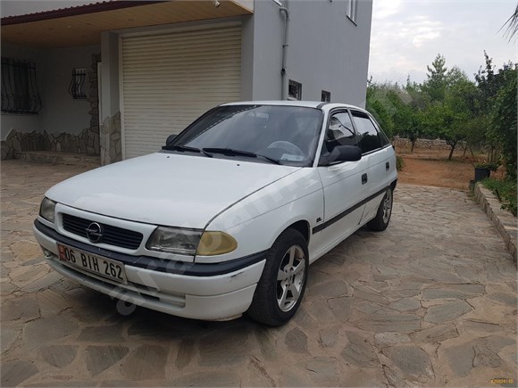 1993 Biniciden Opel Astra 1.6 GL