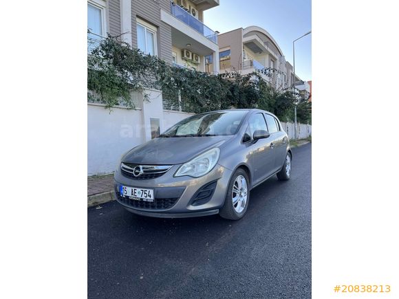 İlk Sahibinden Opel Corsa 1.2 Twinport Essentia 2012 Model otomatik, Boya, değişen, tramer yok