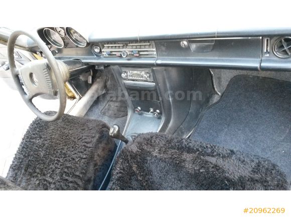DR Plakalı Sarı Mercedes W 115