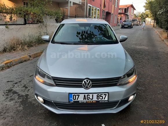 Sahibinden Volkswagen Jetta 1.6 TDi Primeline 2014 Model