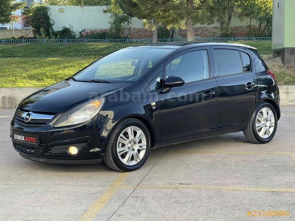 DEMEK AUTOdan CORSA-OTOMATİK VİTES-137.000 KM-DEĞİŞENSİZ