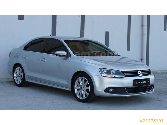 AKE MOTORSdan Volkswagen Jetta1.6 TDI Highline KUSURSUZ !!!