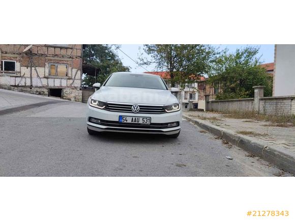 OTOMATİK 2016 MODEL VOLKSWAGEN PASSAT 1.6 TDİ BLUEMOTİON HİGHLİNE