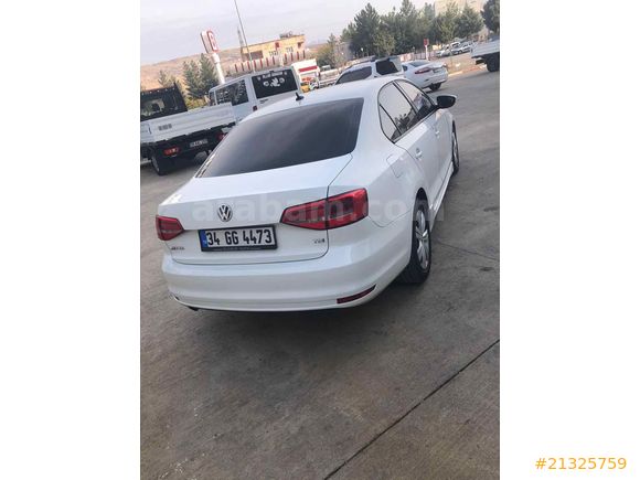 Galeriden Volkswagen Jetta 1.6 TDi Trendline 2015 Model Siirt