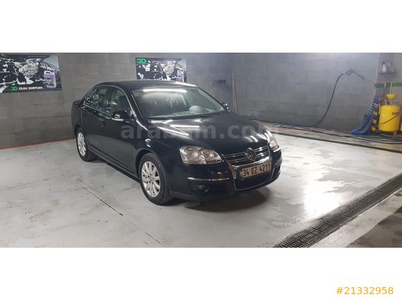 Sahibinden Volkswagen Jetta 1.4 TSi Comfortline 2010 Model