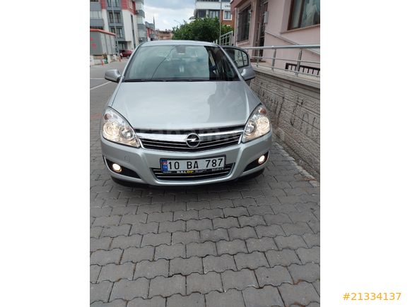 Sahibinden Opel Astra 1.6 Enjoy 111.Yıl 2012 Model