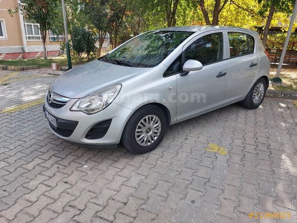 Sahibinden Opel Corsa 1.3 CDTI Essentia 2012 Model