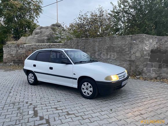 Son Günler !!! Opel Astra 1.6 GL 1994 Model