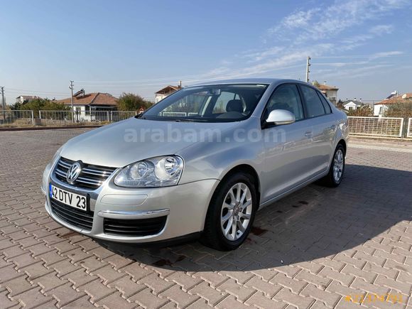 Sahibinden Volkswagen Jetta 1.6 TDi Comfortline 2010 Model