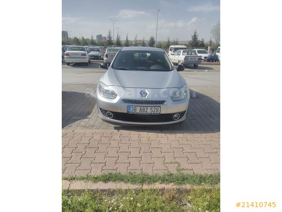 MASRAFSIZ OTOMATİK VİTES FLUENCE EXTREME 1.5 DCİ 110 HP 2012 MODEL