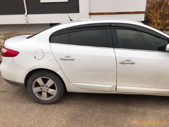 Sahibinden Renault Fluence 1.6 Dynamique 2011 Model