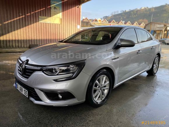 Galeriden Renault Megane 1.5 dCi Touch 2017 Model Rize