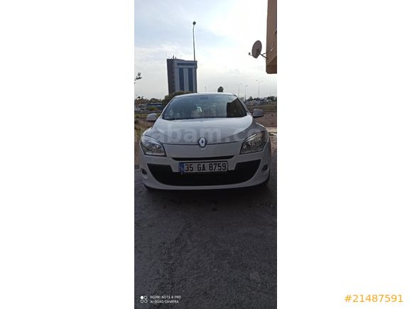 sahibinden kazasız Megan 3Sahibinden Renault Megane 1.5 dCi Expression 2011 Model