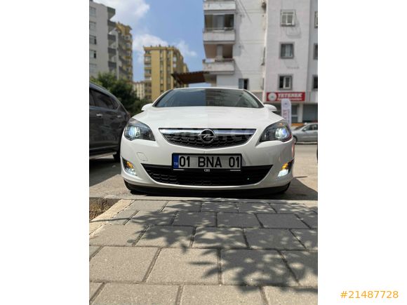 Opel Astra 1.3 CDTI Sport 2012 Model 75. Bin km de