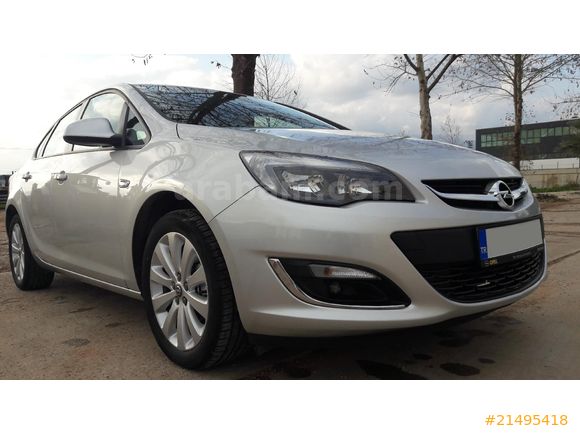 Öğretmenden Opel Astra 2020 Model