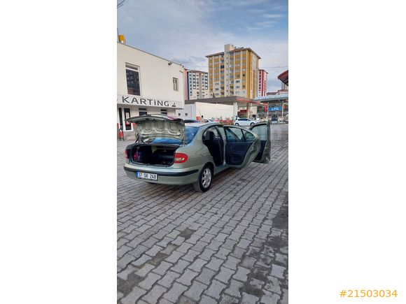 Sahibinden Renault Megane 1.6 Alize 2003 Model